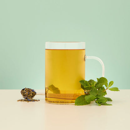 peppermint flavoured hot herbal tea